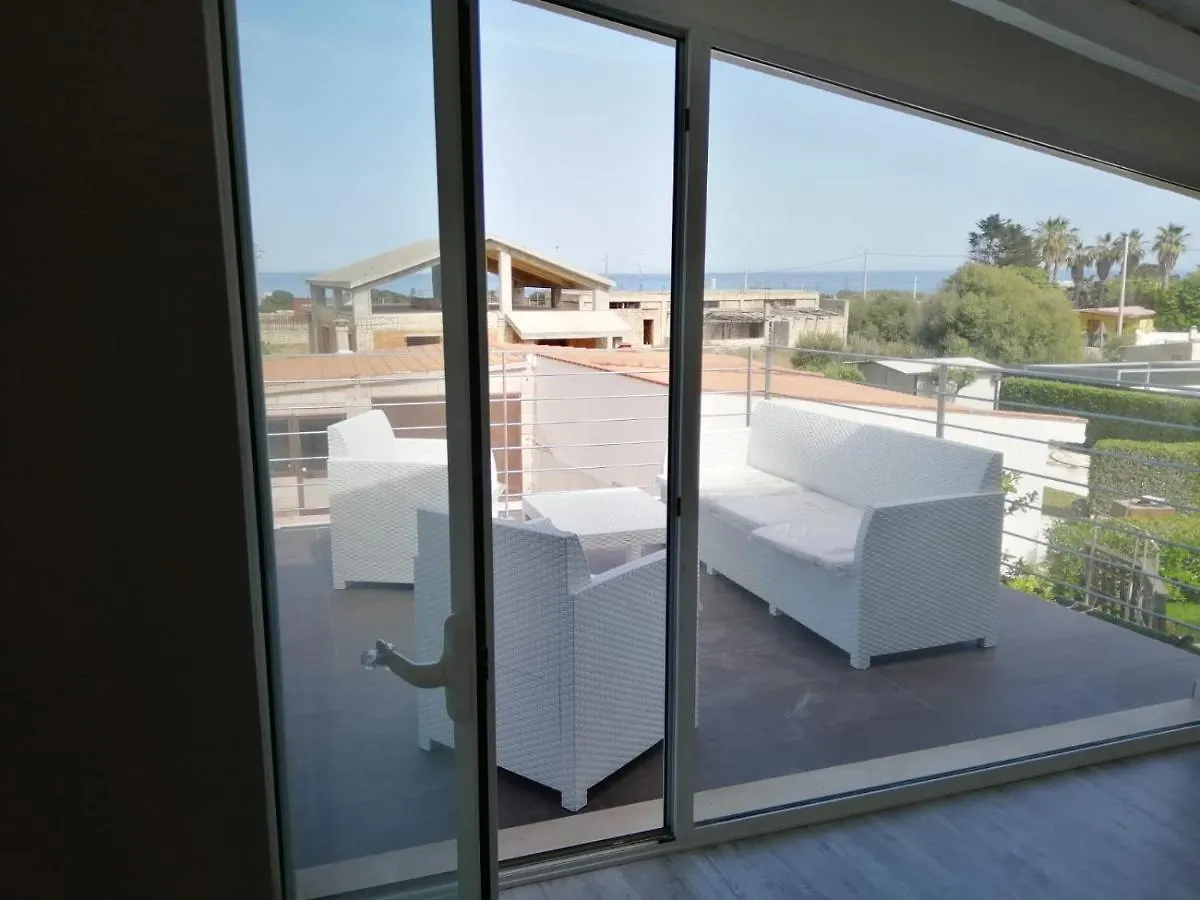Villa Il Faro Plemmirio 0*,